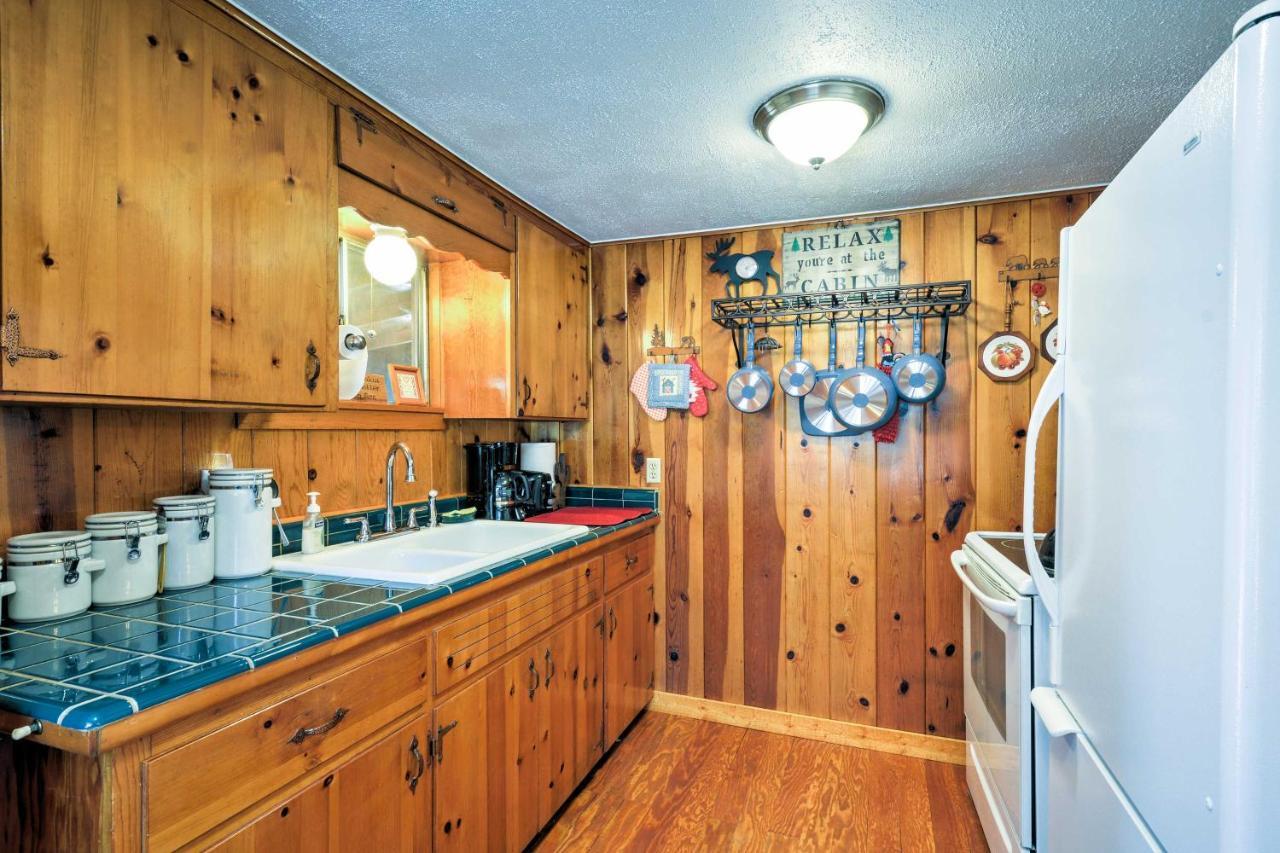 Cozy Cabin With Ac And Deck, 5 Mi To Downtown Prescott Βίλα Εξωτερικό φωτογραφία